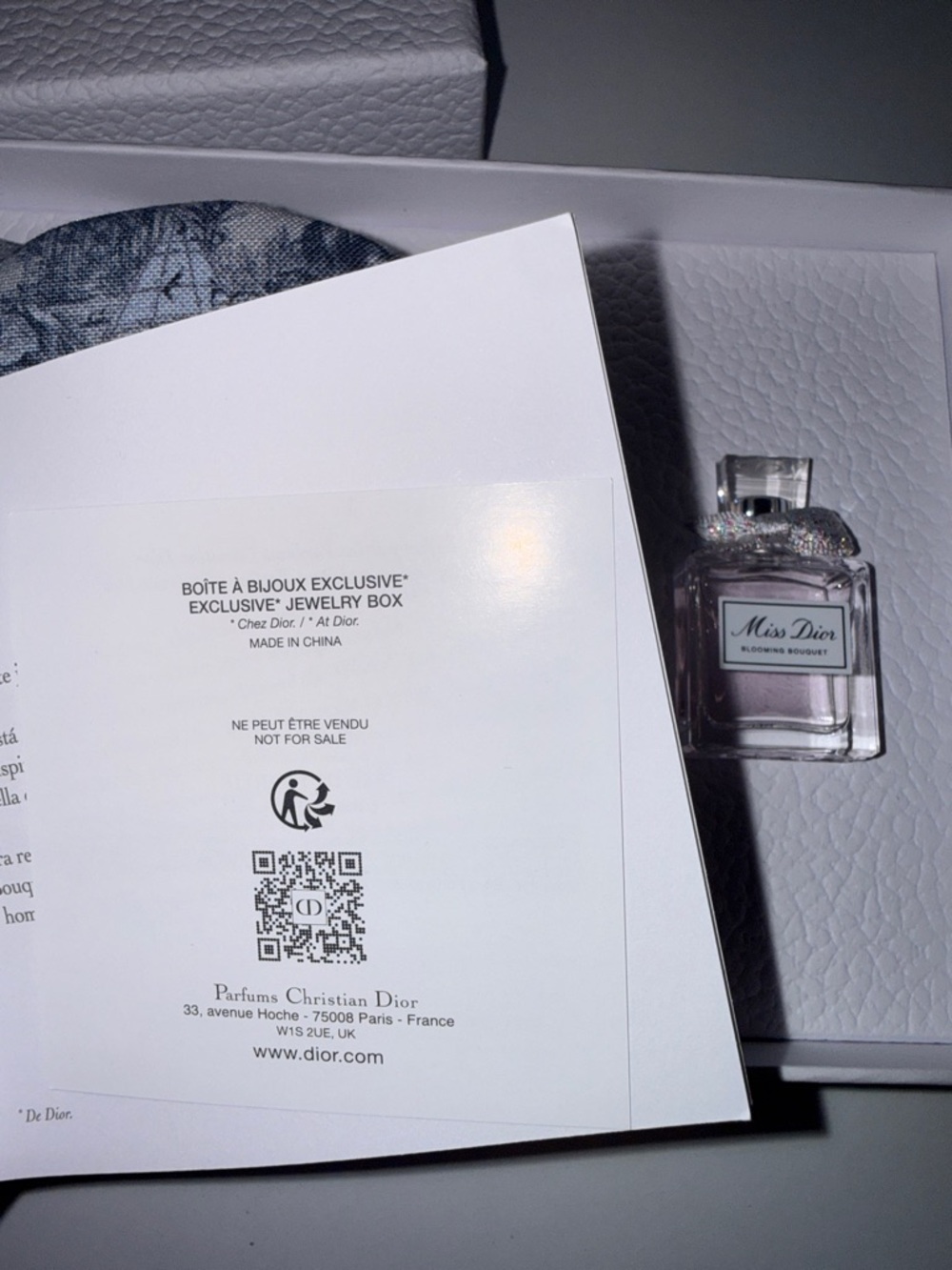 Dior Exclusive Jewelry Box & Miss Dior Eau de Toilette - Picture 4 of 5